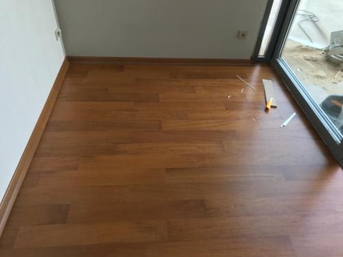 Iroko-Plank-Matt-Lacquerd-Parke