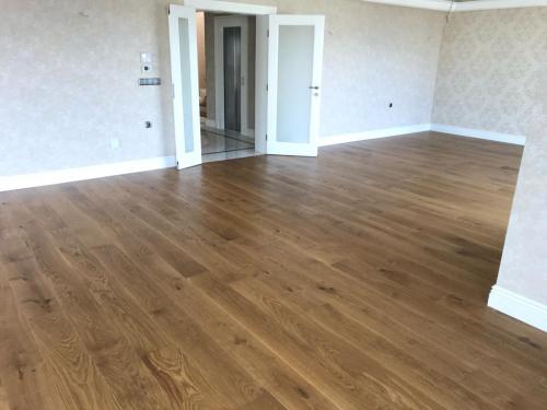 Oak-Brown-XXL-Matt-Lacq-Rustic-Plank-Derzli-Parke (1)